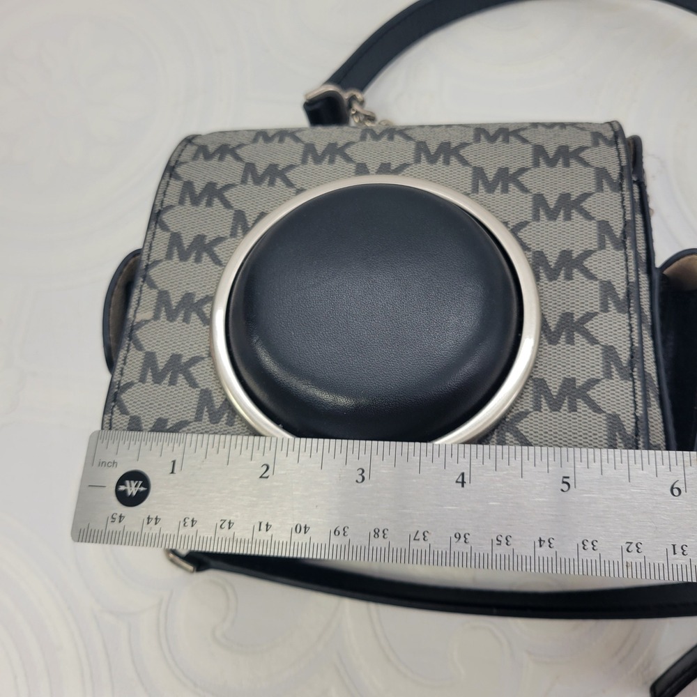 Michael Kors Studio Scout Collection Medium Moulded Camera Bag Black MK Logo New - Picture 5 of 16
